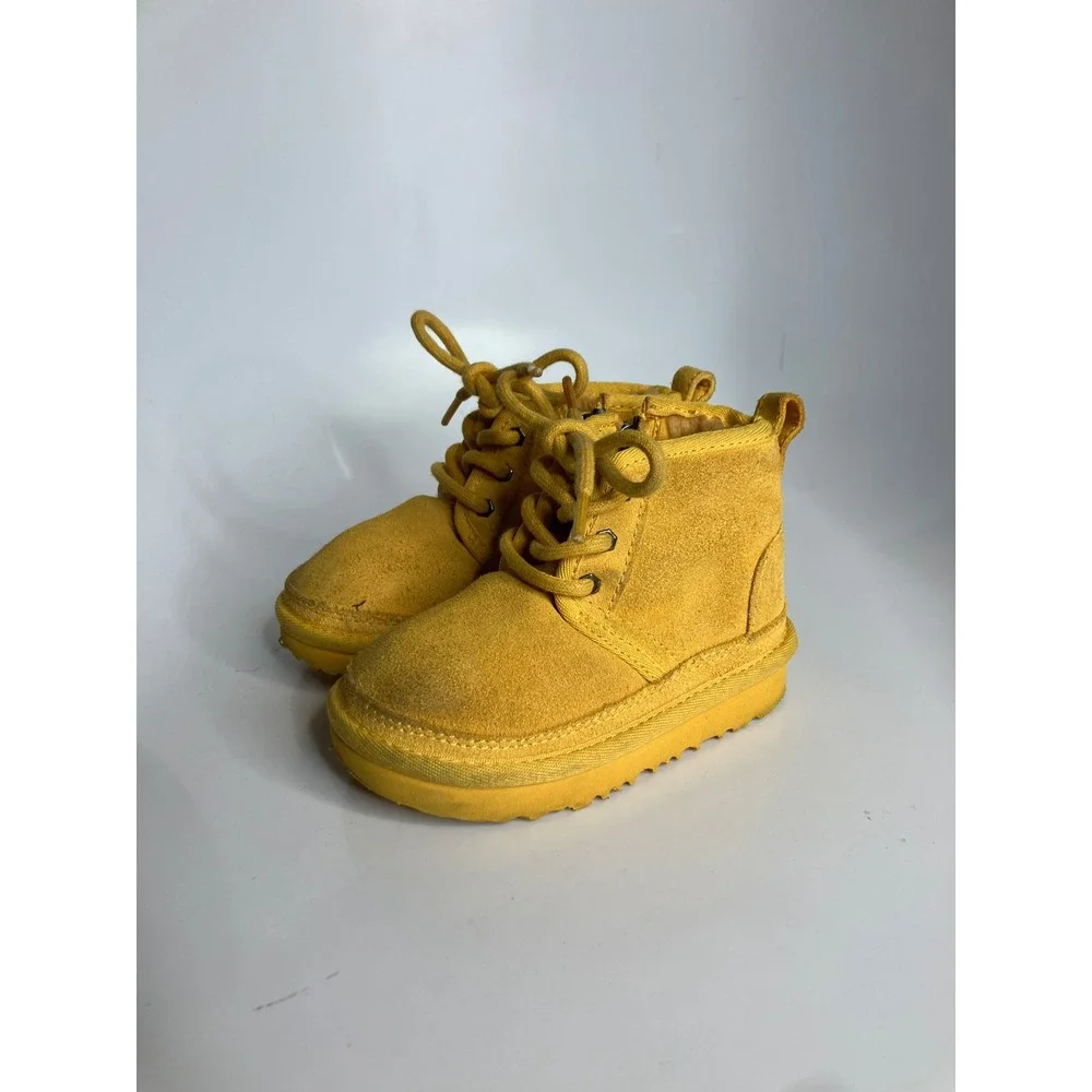 UGG Neumel II Boots Kids Size‎ 7 Yellow Good Suede Lace Up Zip Chukka 1017320T